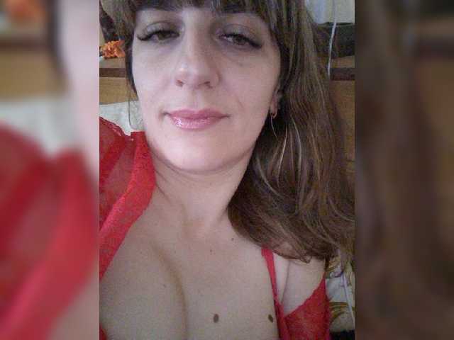 Екранни снимки на излъчване -Lady-Dee-