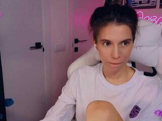 Еротичен видео чат ni_kiss