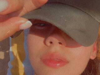 Еротичен видео чат -TheOne-K