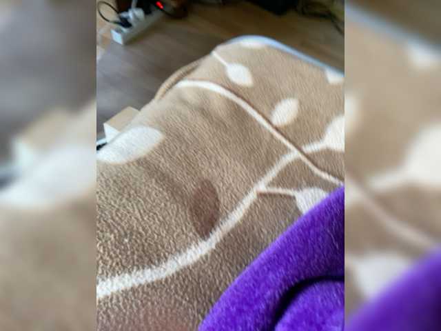 Екранни снимки на излъчване 0nlyHype