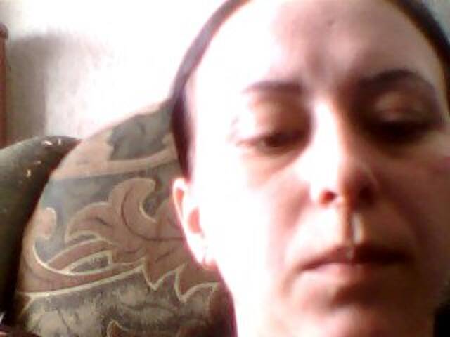 Екранни снимки на излъчване 19Eleonora