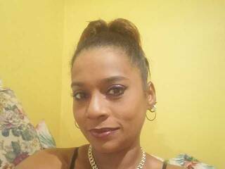 Еротичен видео чат 1FiestyAlpha69