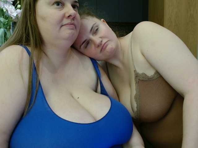 Снимки 4LyndsyDaisy 38DD and 40H size 4NaturalBigTits here! #bigtits #bbw #bigass #lesbianshow #bignipples Lets make hot 3somes in PVT:P Lets have fun guys:)