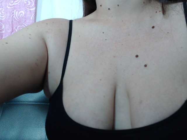 Снимки acadiarisque Make me horny with lovense!-pvt open- #latina #natural #squirt #lovense #feet