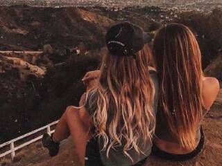 Еротичен видео чат adahlia-angel