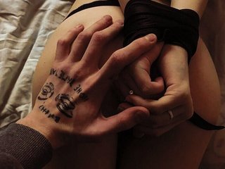 Еротичен видео чат Adam-Eva