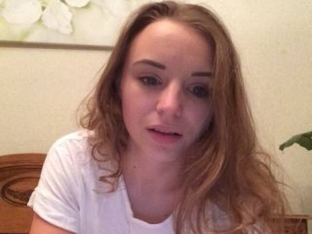 Екранни снимки на излъчване Adel-model