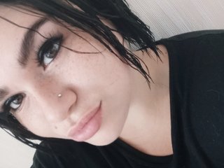 Еротичен видео чат Adelina02