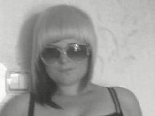 Еротичен видео чат adelisha28