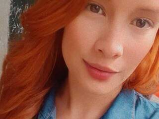 Еротичен видео чат adharasuniver