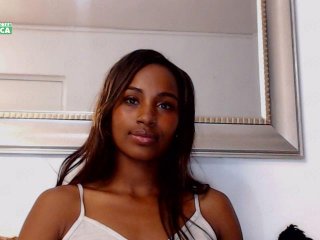 Екранни снимки на излъчване AfricanCuyyn