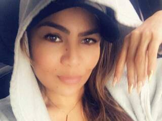 Еротичен видео чат AgathaRc