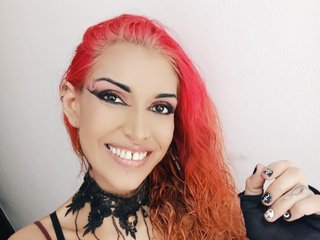 Еротичен видео чат AgathaTenebri