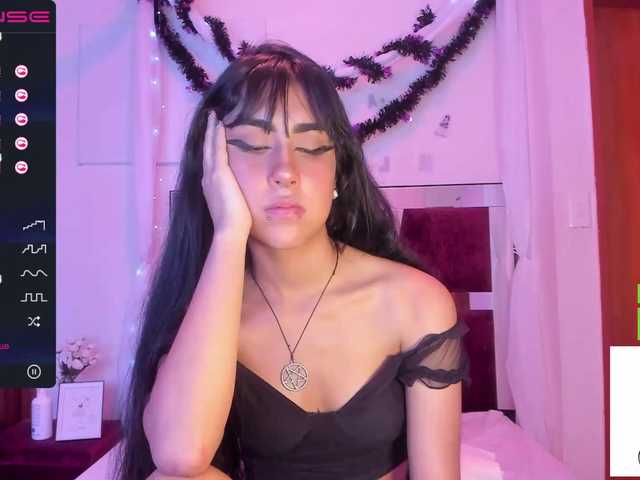 Екранни снимки на излъчване AggathaLee