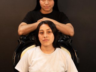 Еротичен видео чат Aiikoa-N-Clea