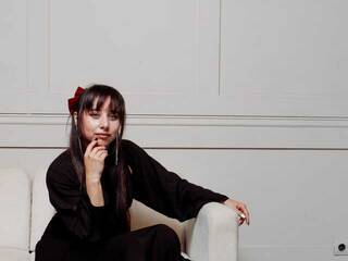 Еротичен видео чат AkiraAi