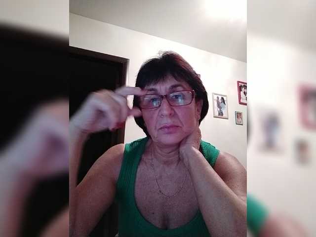 Екранни снимки на излъчване AlbinaXPretty