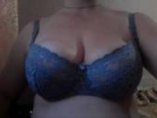 Еротичен видео чат alenaxxxx