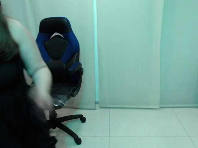 Екранни снимки на излъчване alexa-alex