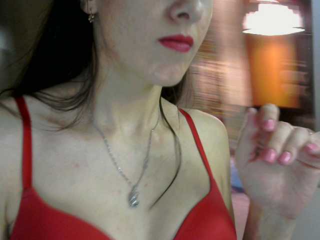 Екранни снимки на излъчване Esmaltina