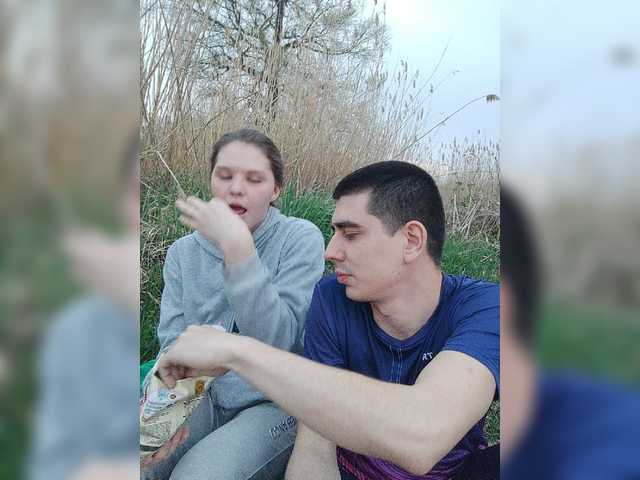 Екранни снимки на излъчване AlikAsta