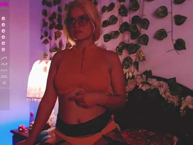 Снимки AlexFiisher ♥​Welcome ​to ​my ​room, ​every ​contribution ​is ​important, ​Enjoy ​ur ​time ​here♥​Roll the Dice 35Tks / Lush ON / Flash Tits 33Tks/Pussy in cam 5minutes 99Tks
