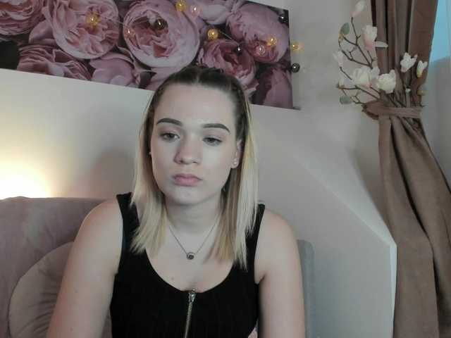 Снимки AlexisTexas18 Another rainy day here, i am here for fun and chat-- naked and cum in pvt xx #18 #blonde #cute #teen #mistress