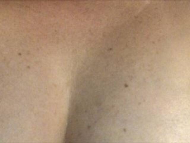 Екранни снимки на излъчване Alianakiss