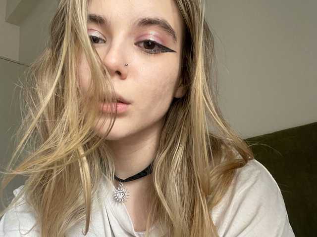 Снимка на профила Alice-teaseee