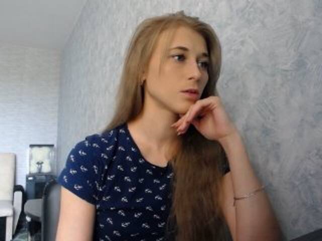 Екранни снимки на излъчване Alice88888