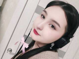 Еротичен видео чат AliceAngell