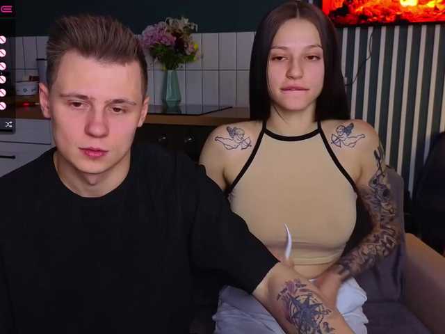 Екранни снимки на излъчване AliceTyler