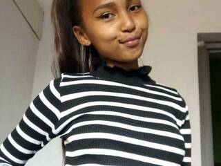 Еротичен видео чат Aliciakittie