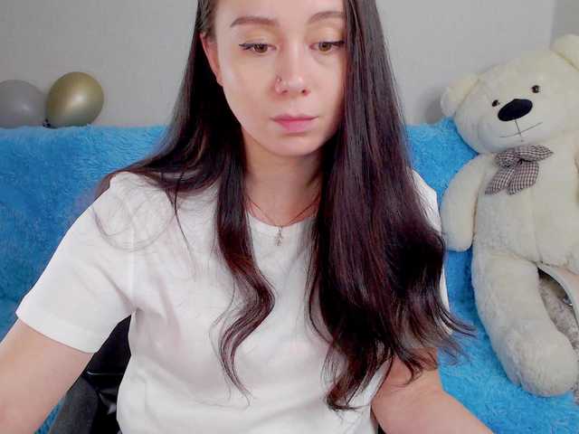 Екранни снимки на излъчване AlinaShepard