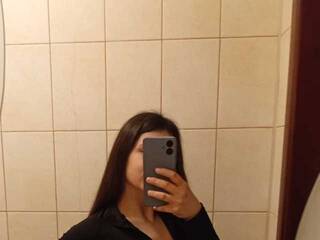 Еротичен видео чат Alisa2348