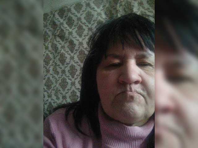 Екранни снимки на излъчване AlisaLlisa