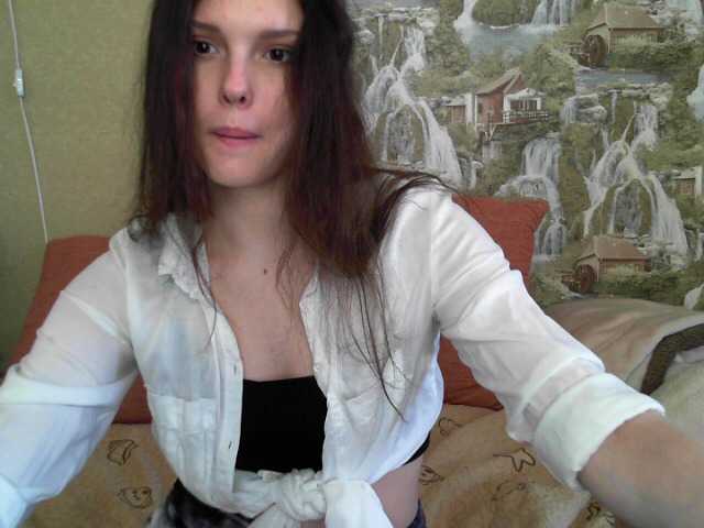 Екранни снимки на излъчване Alisalll