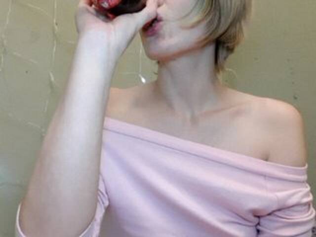 Екранни снимки на излъчване AlishaTop