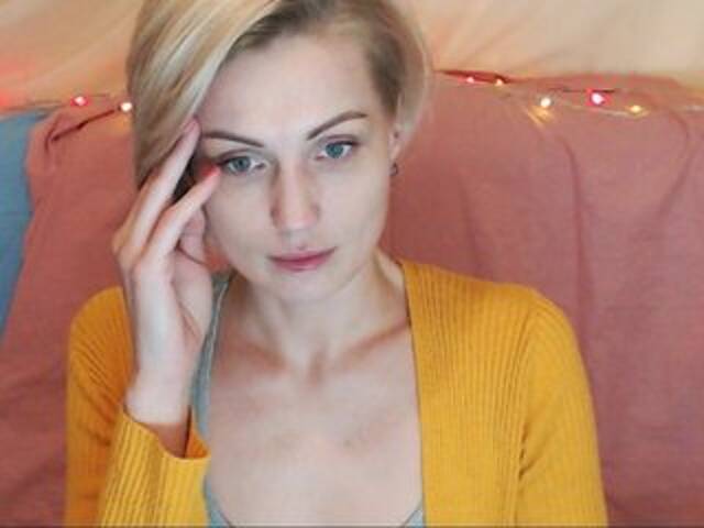 Екранни снимки на излъчване AlishaTop