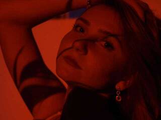 Еротичен видео чат AlissaBerryy