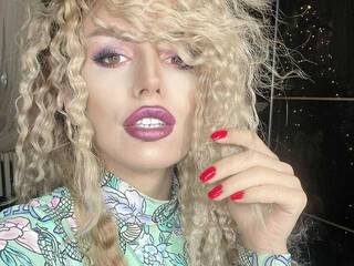 Еротичен видео чат Allesya23