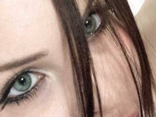 Еротичен видео чат AllexAww