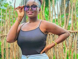 Еротичен видео чат Alliciete