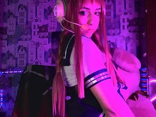 Еротичен видео чат Hinatochka