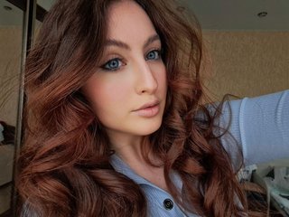 Еротичен видео чат AlluringAura