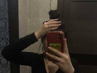 Еротичен видео чат Ally23