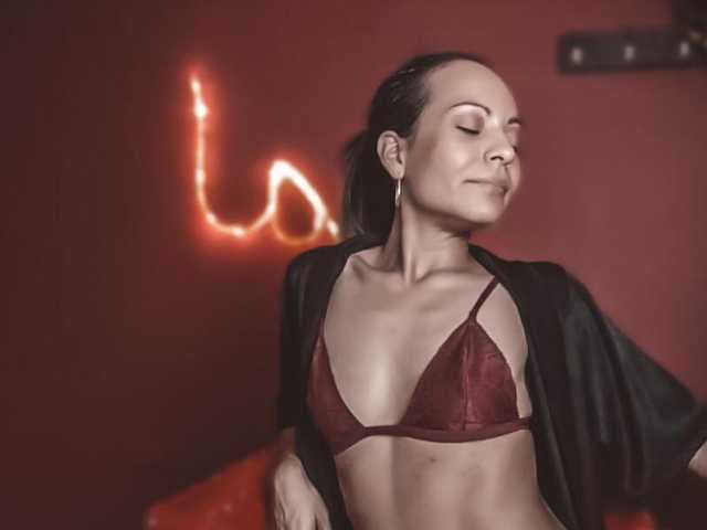 Снимка на профила AlmaHotMilf