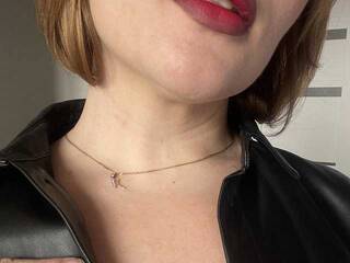 Еротичен видео чат alyavibe69