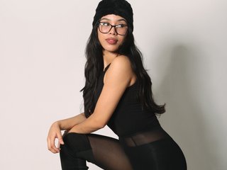 Еротичен видео чат AmberJeong
