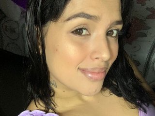 Еротичен видео чат AmberMonet